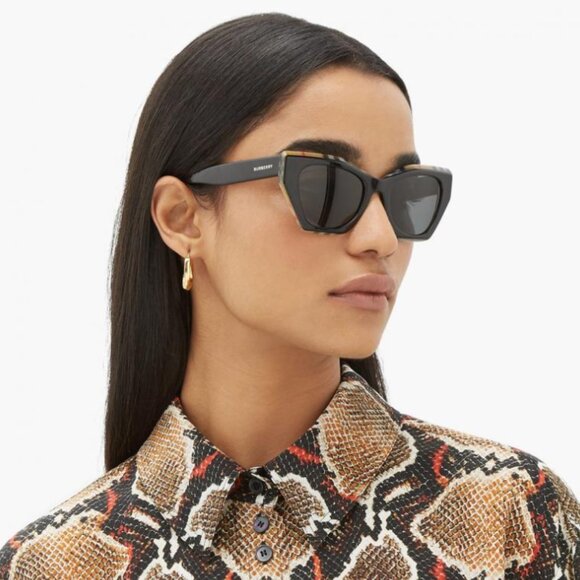 Burberry Sunglasses and Case Eyewear Butterfly Frames BE4299 - Picture 1 of 12